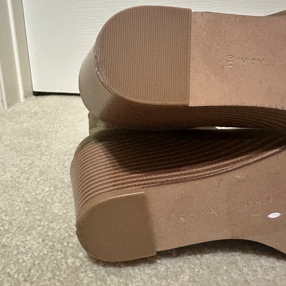 Adrienne Vittadini Suede Ankle Boots Tan Taupe - Picture 9 of 12